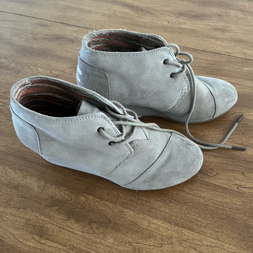Tom’s Taupe Suede Ankle Boots